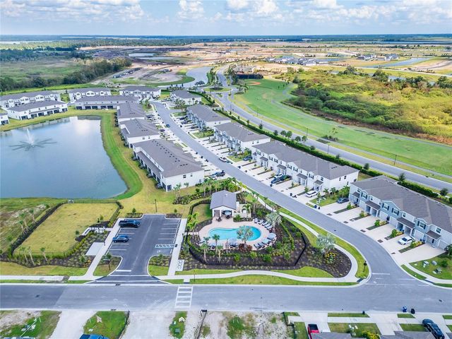 17444 CRESCENT MOON LOOP, Bradenton, FL 34211