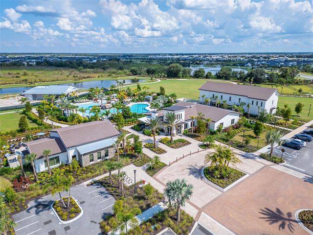 17444 CRESCENT MOON LOOP, Bradenton, FL 34211