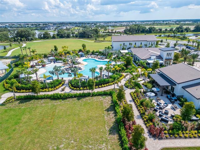 17444 CRESCENT MOON LOOP, Bradenton, FL 34211