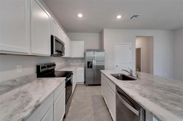 17444 CRESCENT MOON LOOP, Bradenton, FL 34211
