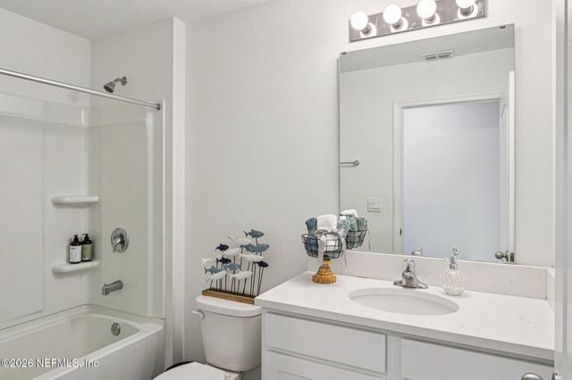 2287 SHADY BREEZE Lane, Green Cove Springs, FL 32043