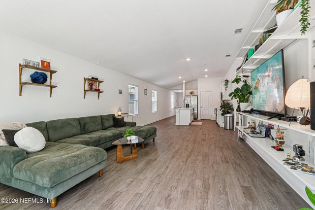 2287 SHADY BREEZE Lane, Green Cove Springs, FL 32043