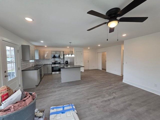 1604 E 46th St Place, Chattanooga, TN 37407