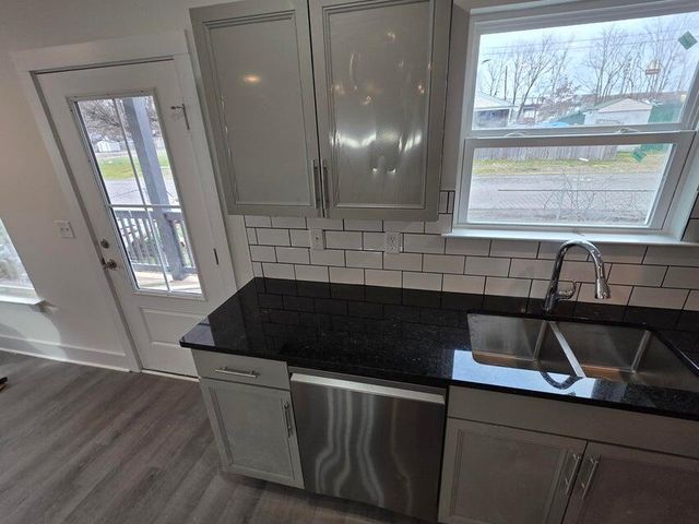 1604 E 46th St Place, Chattanooga, TN 37407