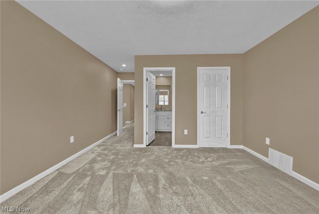 1394 Mussel Shoals Drive, Brunswick, OH 44212