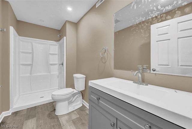 1394 Mussel Shoals Drive, Brunswick, OH 44212