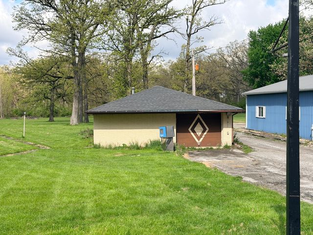25716 S Stoney Island Avenue, Crete, IL 60417
