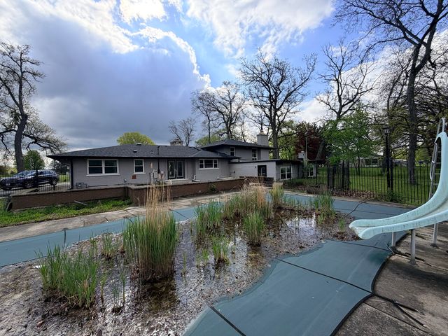 25716 S Stoney Island Avenue, Crete, IL 60417