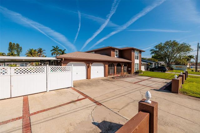 1449 45TH AVENUE NE, St Petersburg, FL 33703