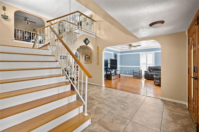 1449 45TH AVENUE NE, St Petersburg, FL 33703