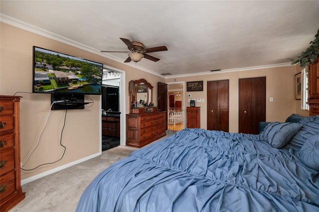 1449 45TH AVENUE NE, St Petersburg, FL 33703