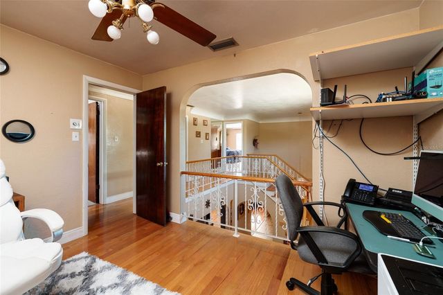 1449 45TH AVENUE NE, St Petersburg, FL 33703
