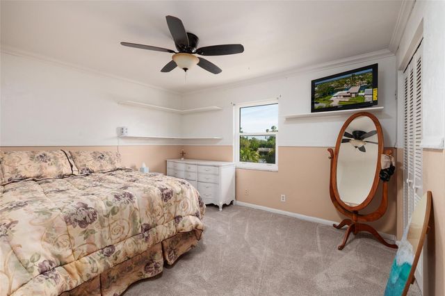 1449 45TH AVENUE NE, St Petersburg, FL 33703