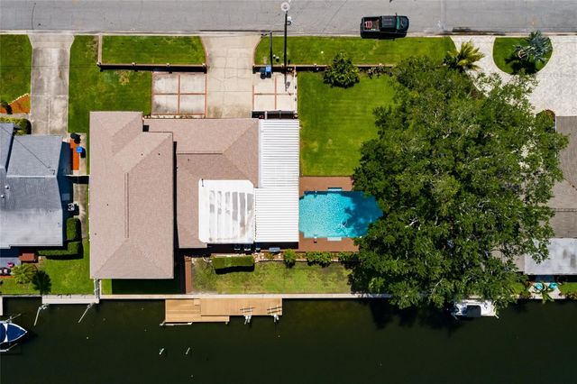 1449 45TH AVENUE NE, St Petersburg, FL 33703
