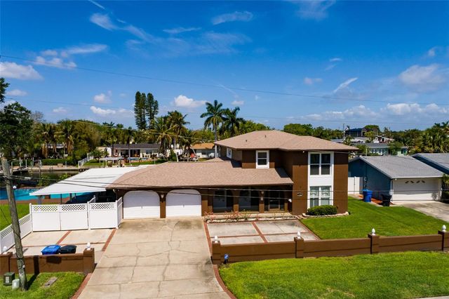 1449 45TH AVENUE NE, St Petersburg, FL 33703