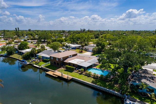 1449 45TH AVENUE NE, St Petersburg, FL 33703