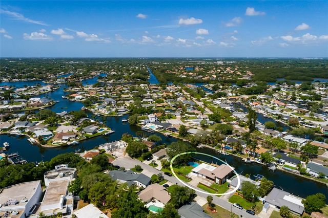 1449 45TH AVENUE NE, St Petersburg, FL 33703