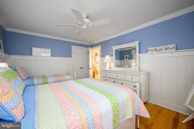 211 STRATFORD AVE, Beach Haven, NJ 08008