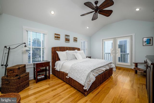 211 STRATFORD AVE, Beach Haven, NJ 08008