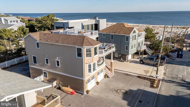 211 STRATFORD AVE, Beach Haven, NJ 08008