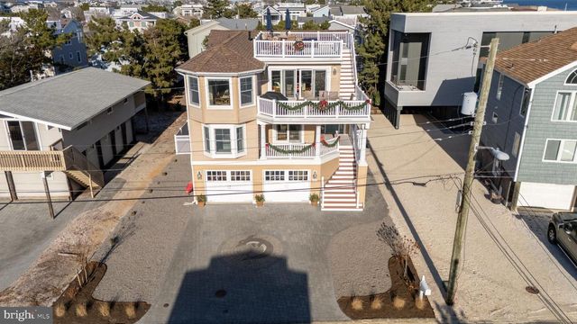 211 STRATFORD AVE, Beach Haven, NJ 08008