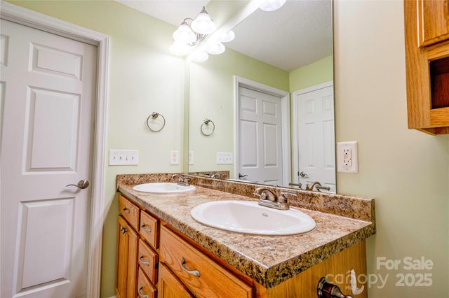 325 Gwen Lane, Shelby, NC 28152