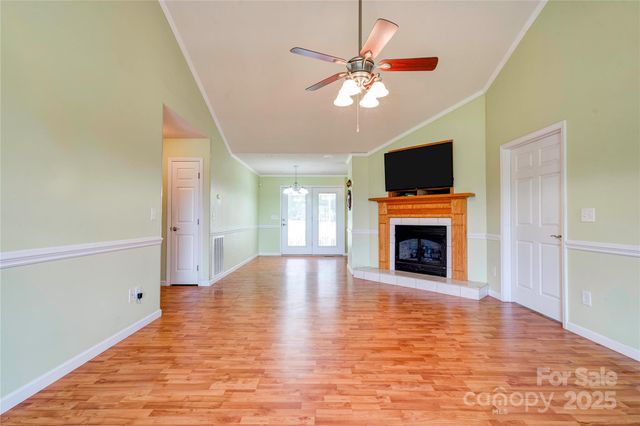 325 Gwen Lane, Shelby, NC 28152