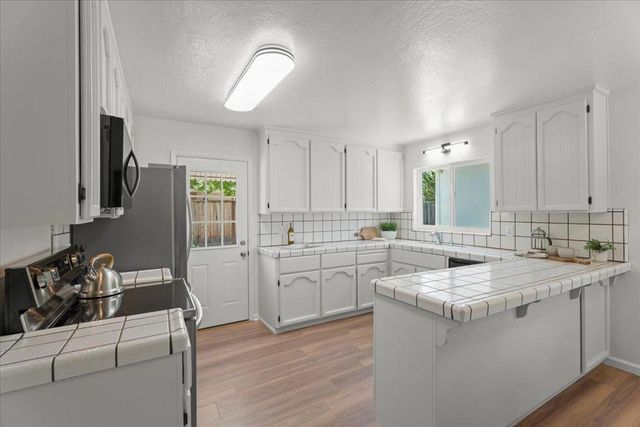 4878 Elester Drive, San Jose, CA 95124