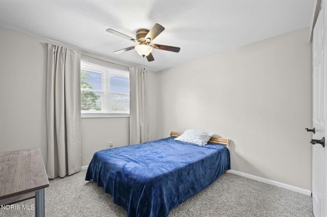 2174 Chadbury Lane, Toledo, OH 43614