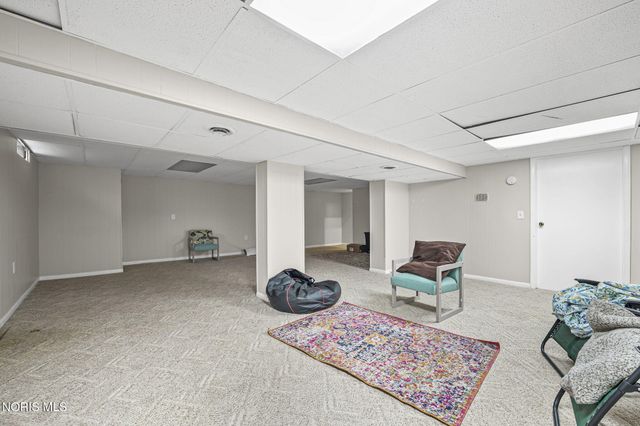 2174 Chadbury Lane, Toledo, OH 43614