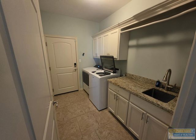 19 Whooping Crane Dr., Laguna Vista, TX 78578