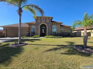 19 Whooping Crane Dr., Laguna Vista, TX 78578
