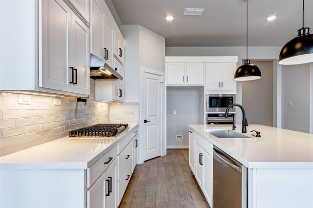 1214 Timber Brook Drive, Missouri City, TX 77459
