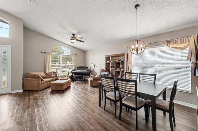 8376 LAKE AMHURST TRAIL, Orlando, FL 32829