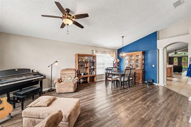 8376 LAKE AMHURST TRAIL, Orlando, FL 32829