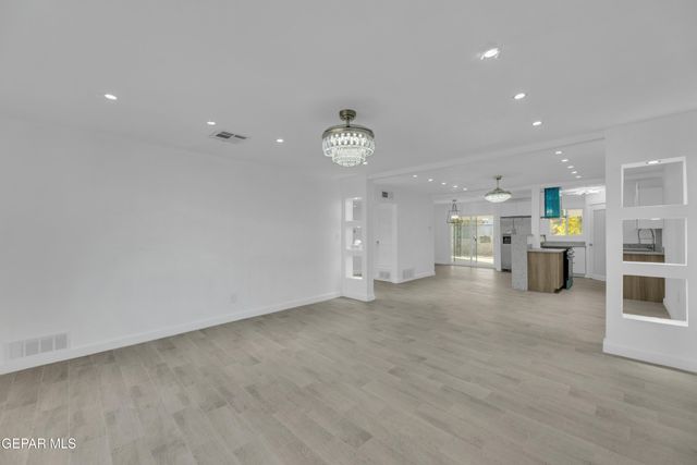 10073 Yukon Street, El Paso, TX 79924