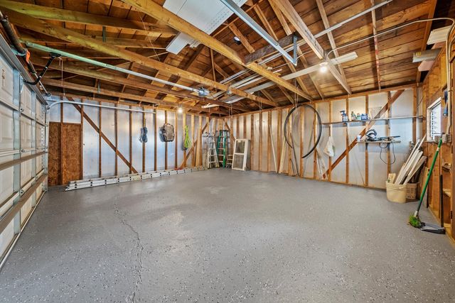 6201 S MEADE Avenue, Chicago, IL 60638