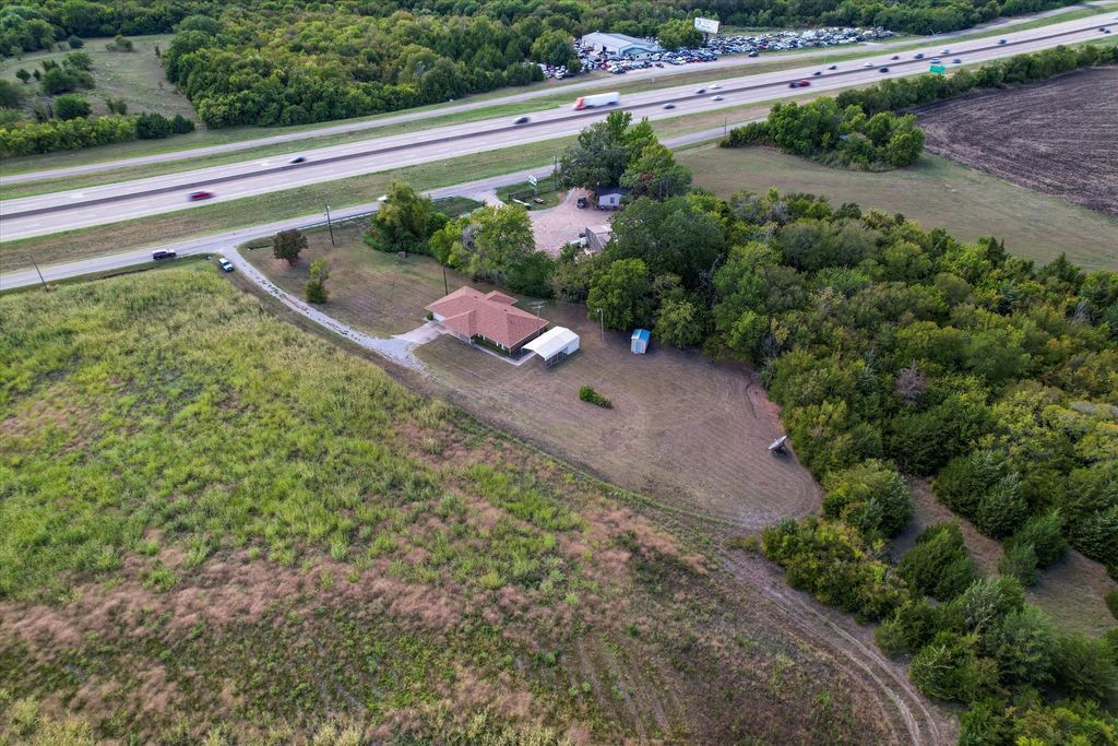 15238 US HIGHWAY 75 Highway, Van Alstyne, TX 75495
