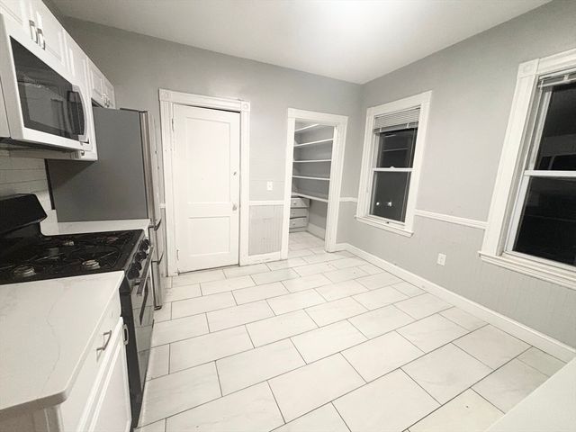 14 Belknap Street 2, Somerville, MA 02144