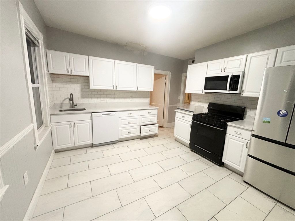 14 Belknap Street 2, Somerville, MA 02144