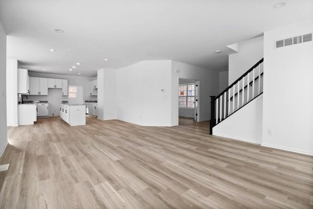 2790 E 105th Avenue, Crown Point, IN 46307