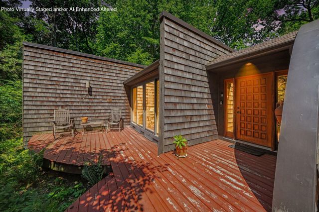 3820 Hiawatha Drive, Michigan City, IN 46360