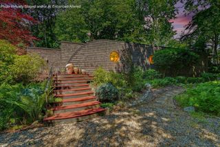 3820 Hiawatha Drive, Michigan City, IN 46360