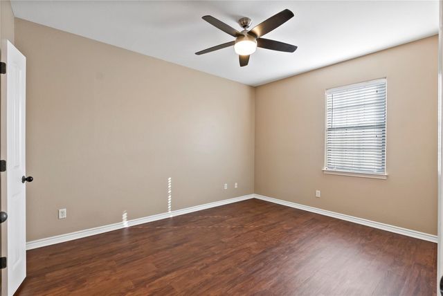 3338 General Parkway, College Station, TX 77845