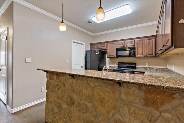3338 General Parkway, College Station, TX 77845