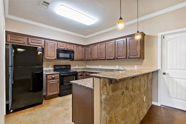 3338 General Parkway, College Station, TX 77845
