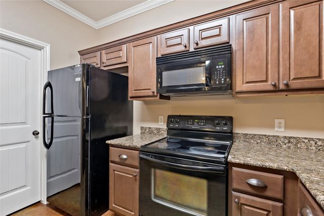 3338 General Parkway, College Station, TX 77845