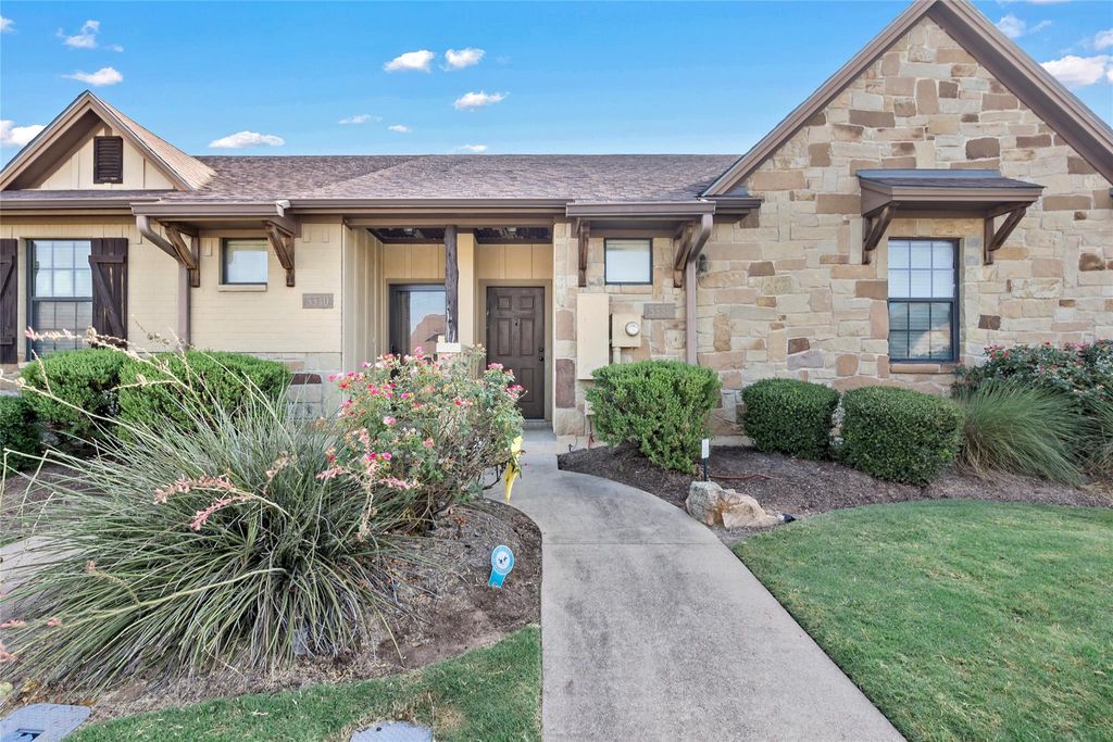 3338 General Parkway, College Station, TX 77845