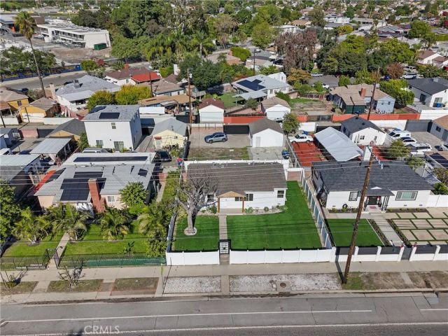 12317 Roscoe, Sun Valley, CA 91352