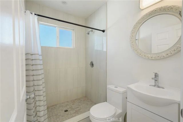 12317 Roscoe, Sun Valley, CA 91352